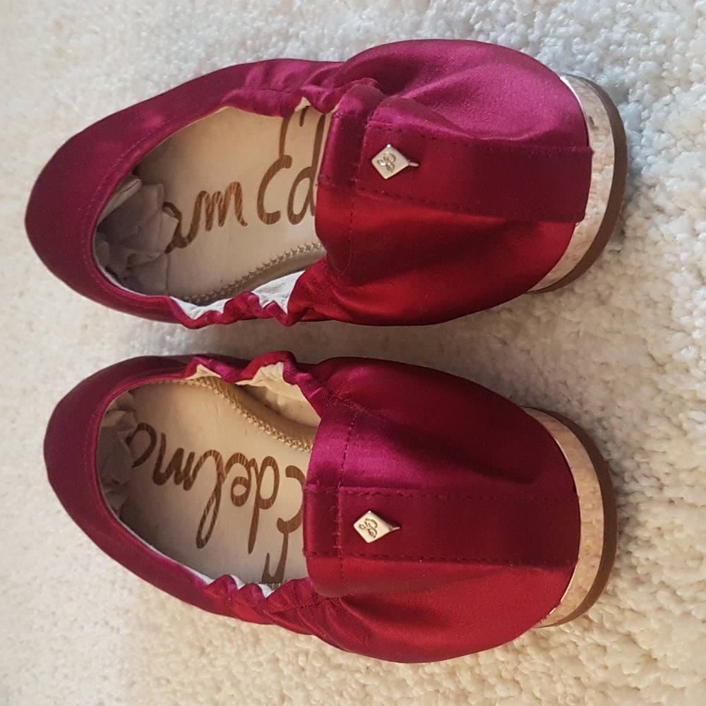 Sam Edelman Women's Burgundy Ballet Flats - Picture 6 of 7